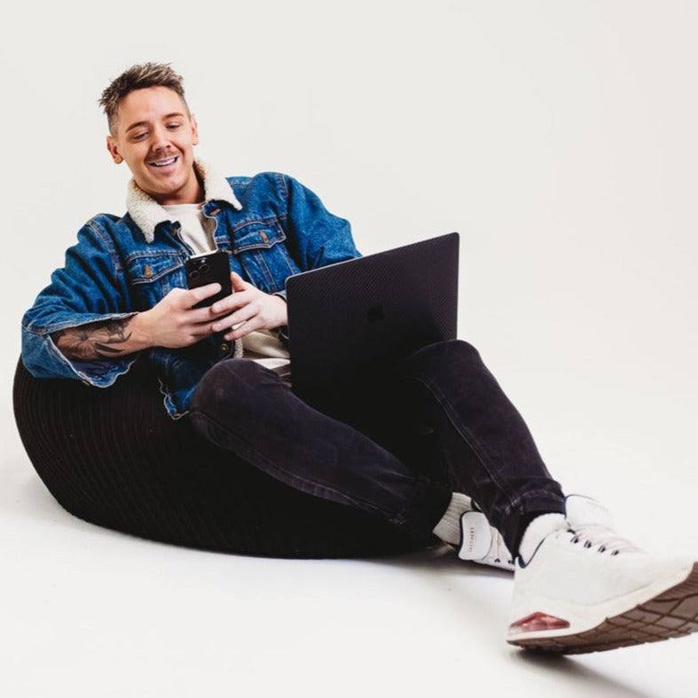 Introducing Jack, founder and brains behind WIZE Agency, leading social media growth specialists.
